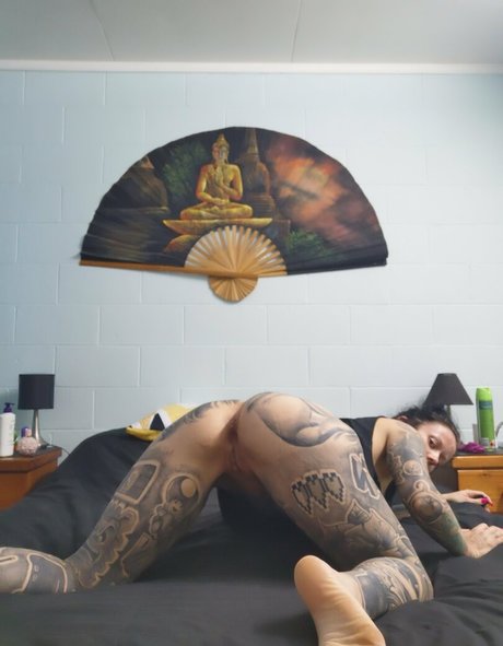 melodyradford naked star image