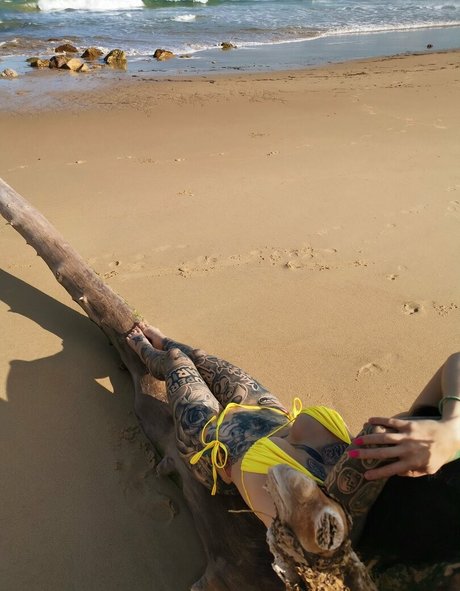 melodyradford nude actress photo