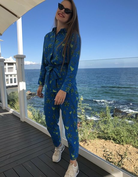 crazylayla exclusive star pic