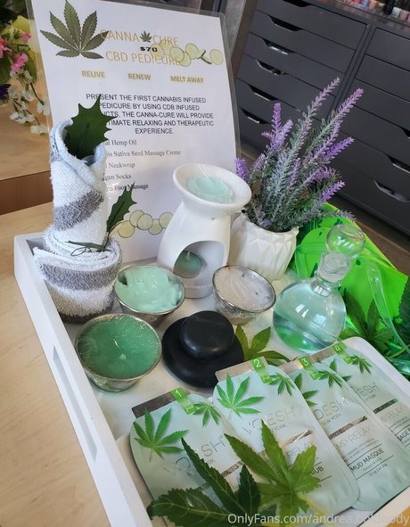 Andrea Boldbody star sexy photos