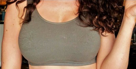 Jess Impiazzi star free photo