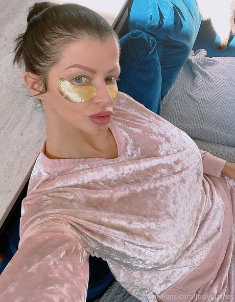 joslynjames hd actress images