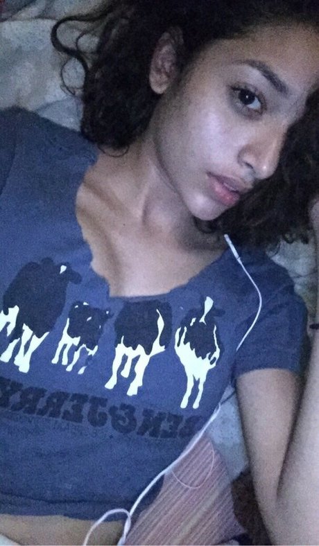 frenchkissthepvssy nudes star image