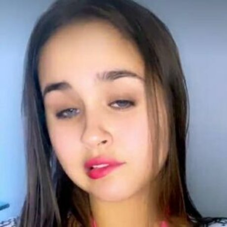 Melu Denise sexy actress pics