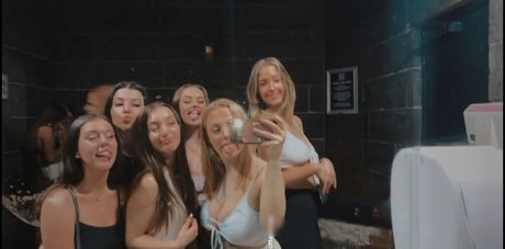 Charlotte Page star nude galleries