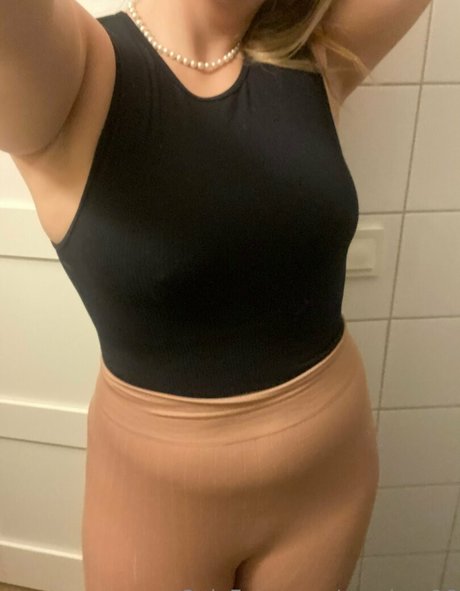 monicar96 beautiful star galleries