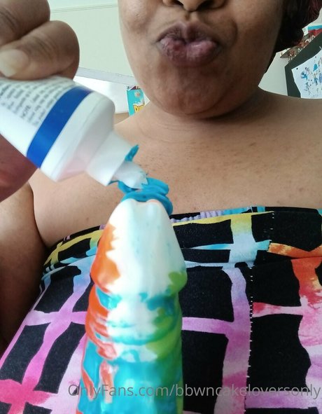 bbwncakeloversonly nude actress pictures