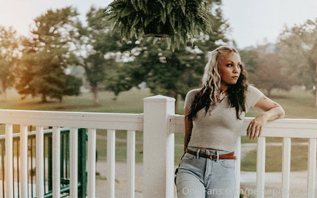 ssbbw granny onlyfans beautiful porn pic