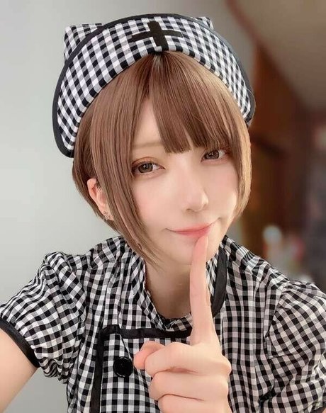 kasagi cos art actress pic