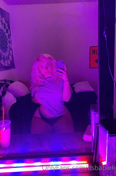 itsbabieh naked pornstar pictures