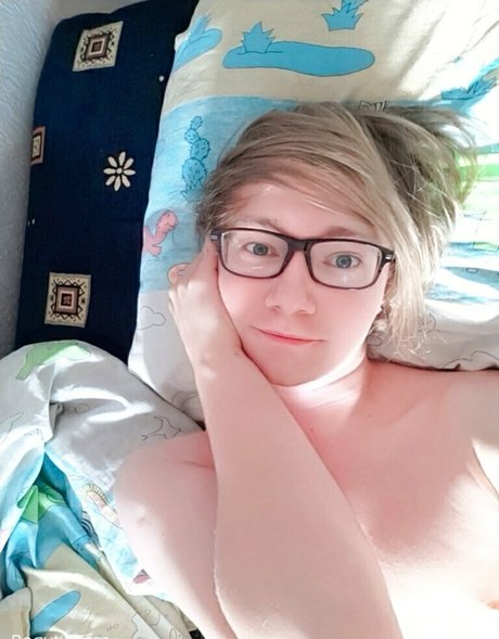 british blonde onlyfans beautiful xxx pic