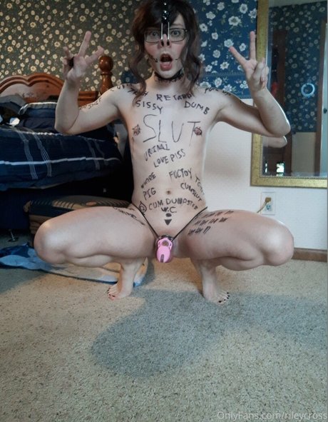 rileycross erotic model pictures