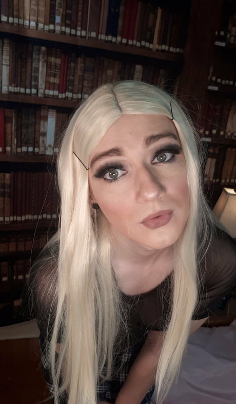 two onlyfans pretty pics