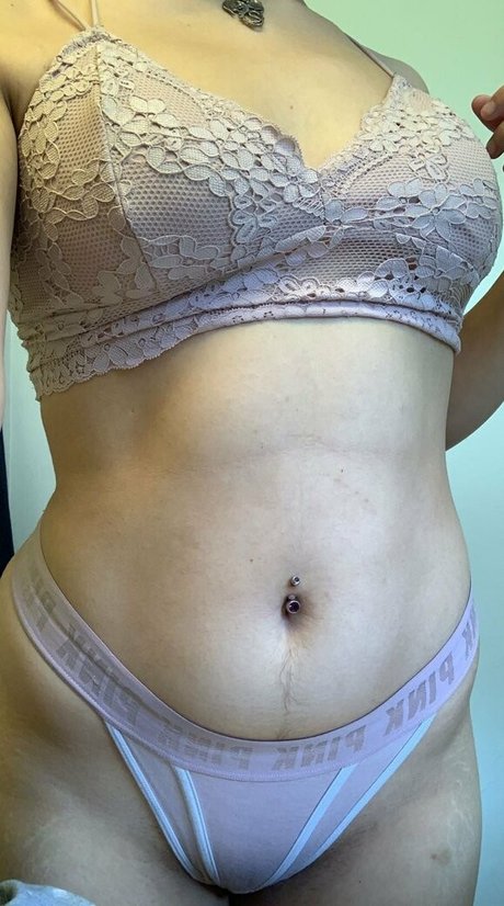 lovelylatinaxoxo art model images