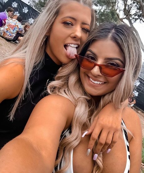 amateur mom onlyfans sexy nudes photos