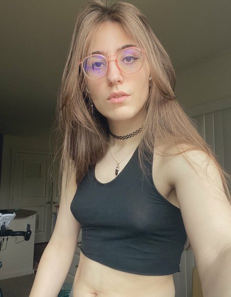 gaymergurl69 model exclusive photos