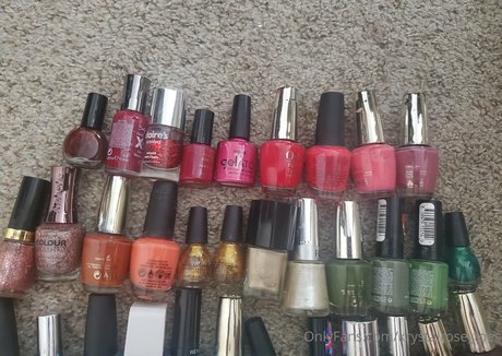 krystalrose toes model adult img