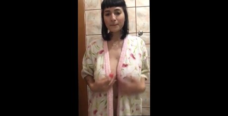 Wila Ribeiro model image