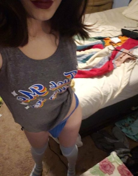 lemmonpussy sexy pornstar photo