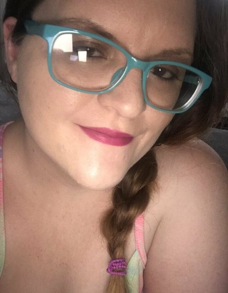 hippystoner93vip hot actress image