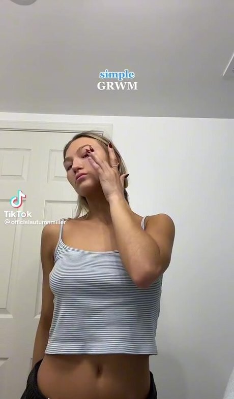 Autumn Miller top model img