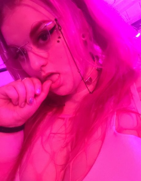 famous onlyfans nude img