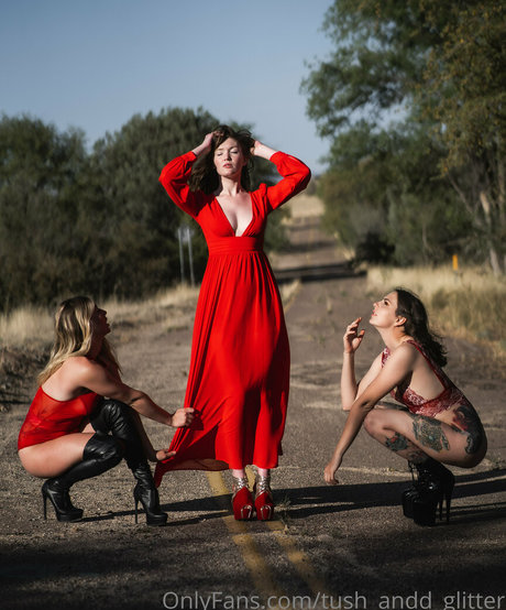 tush andd glitter sexy pornstar archive