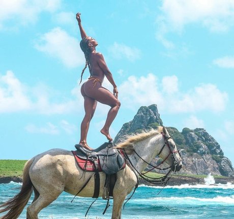 Dandara Mariana model exclusive galleries