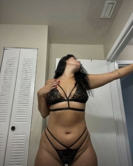 saharasdessert model beautiful image