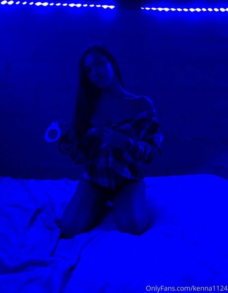 kenna1124 beautiful actress picture