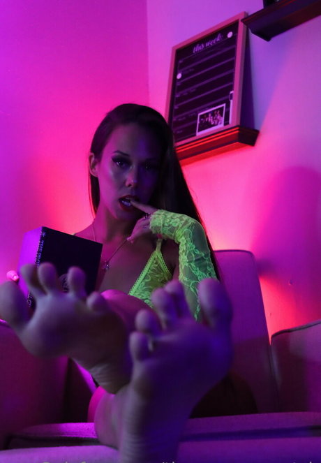 madamemeiko best model pic