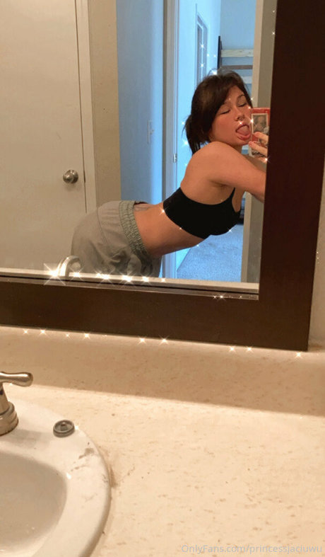 jacikitten adult model galleries