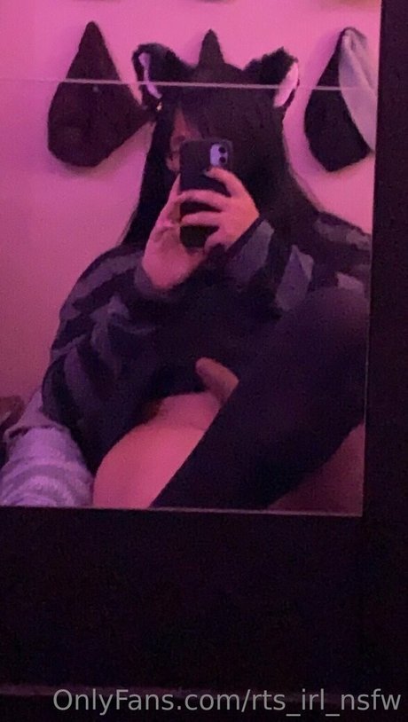 rts irl nsfw sex model photos