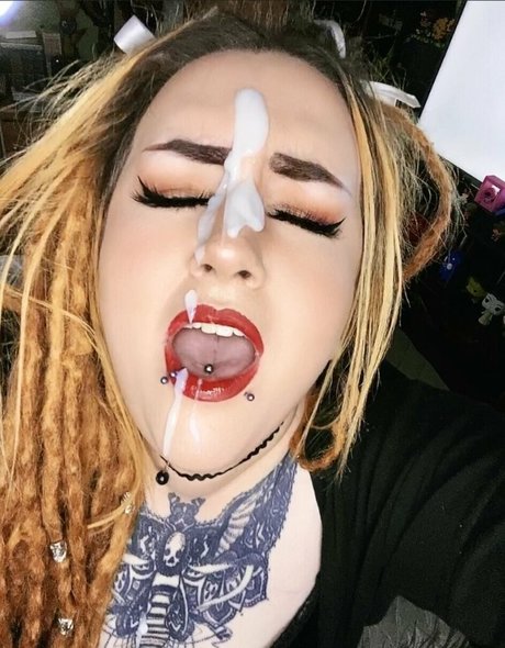 asian cheerleader onlyfans art naked picture