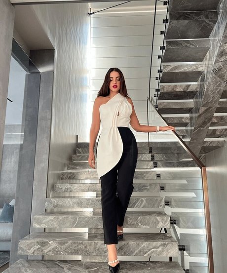 Dorra Zarrouk pornstar naked galleries