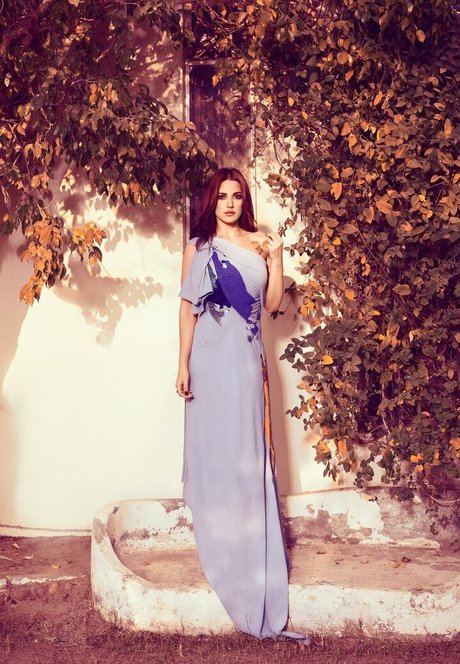 Dorra Zarrouk star free img