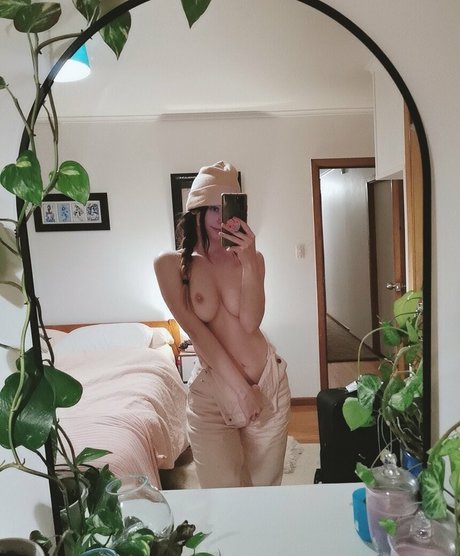 british blonde onlyfans free naked photo