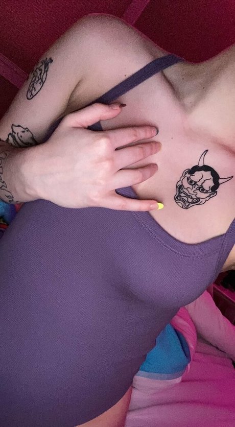 addisonchrome naked pornstar pic