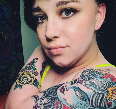 thequeenhasarrived top actress archive