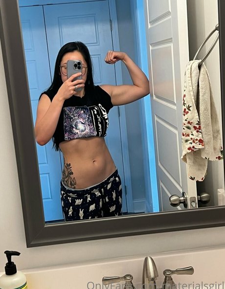 materialsgirl hd model photos