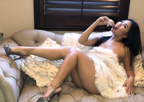 two onlyfans sexy naked galleries