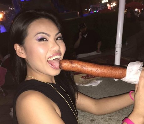 blonde muscle onlyfans sexy xxx images