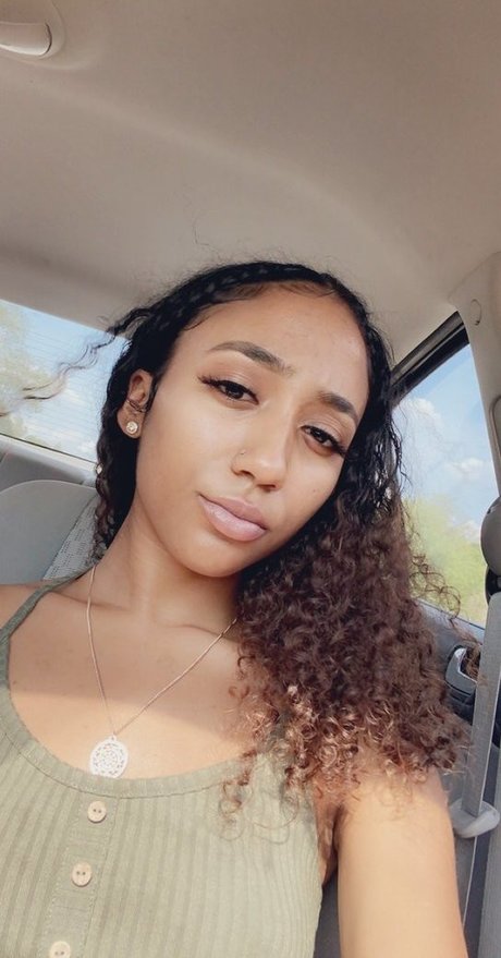 Heavenbaee naked star archive