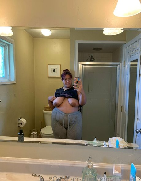 ghostly lilacs xxx pornstar image