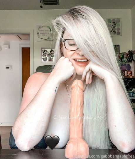 gabbbangablefree beautiful model image