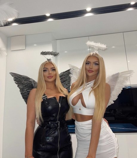 Gabriella Szklarz model sexy photos