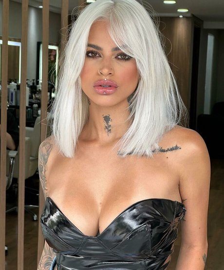 Barbimay pornstar sex photo