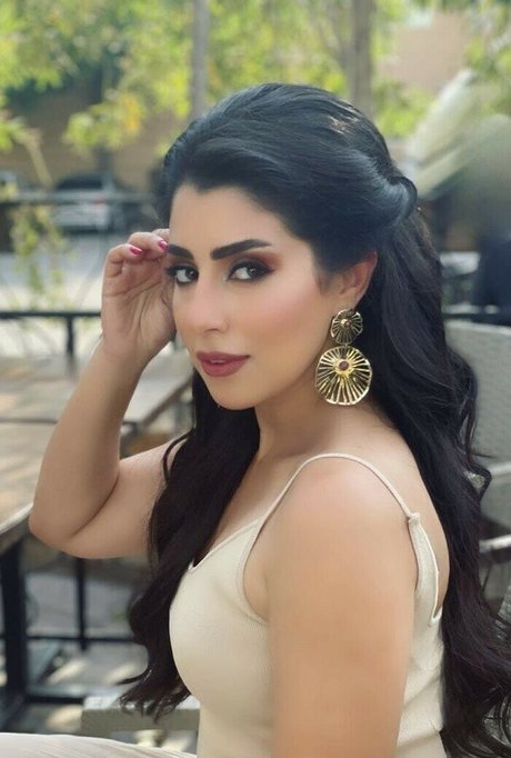 asian sister onlyfans sexy image