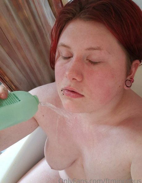 fat girls onlyfans hot nude picture