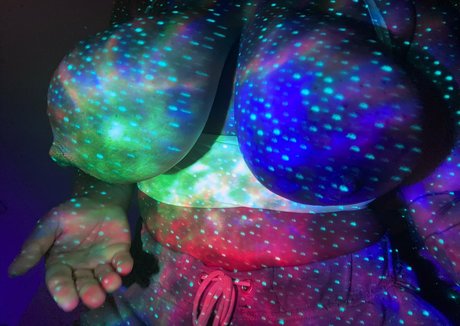 BadGyalGoodLife model free archive